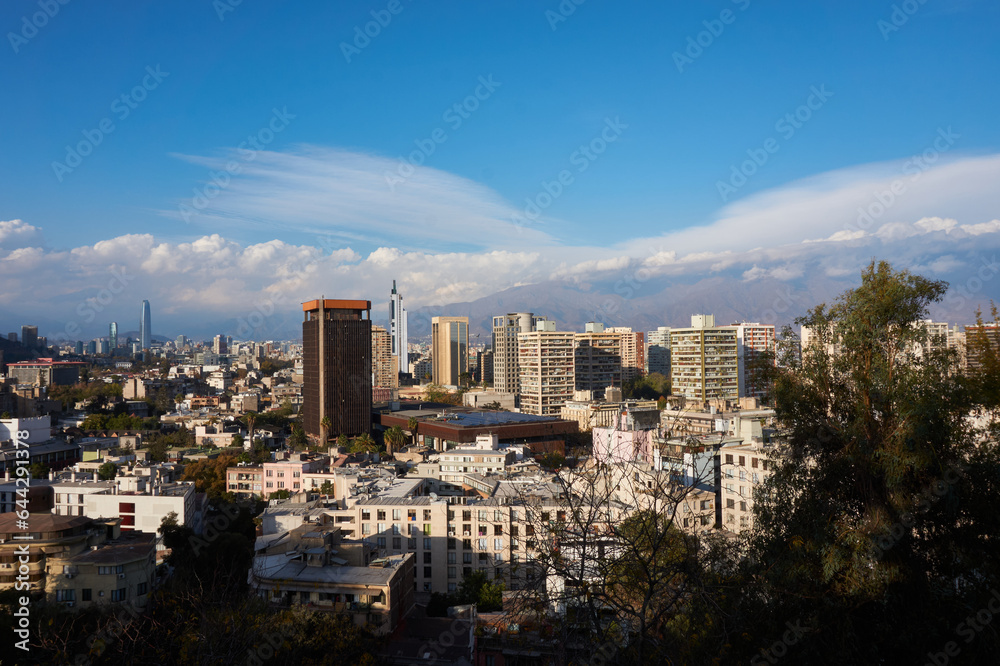 Obraz premium modern buildings and views of the capital city of chile, santiago