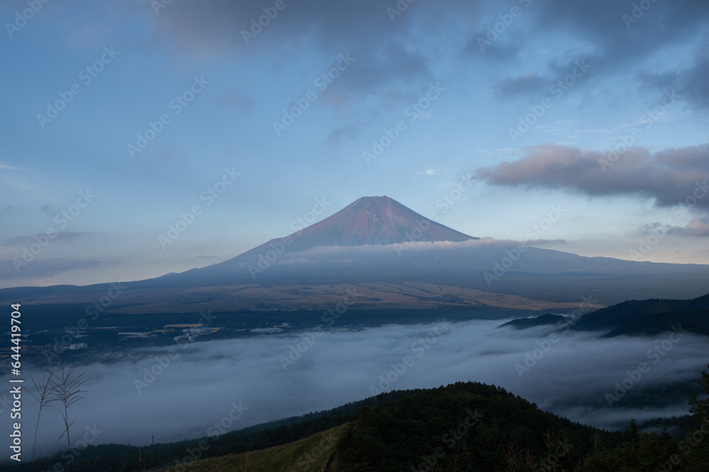 雲海と富士山