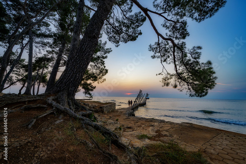 Sonnenuntergang am Strand in Savudria n  he Umag in Kroatien.