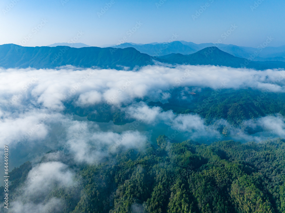 Aerial photography of beautiful sunrise and sea of ​​clouds on the mountain