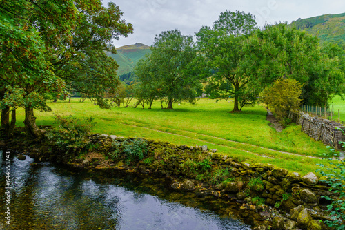 Fototapeta Naklejka Na Ścianę i Meble -  River Rothay, in Grasmere, the Lake District