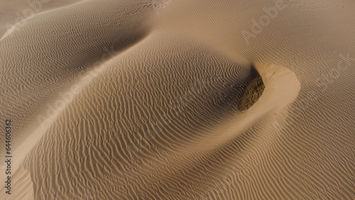 Formas de texturas en medio del desierto de medanos de coro estado Falcon Venezuela 