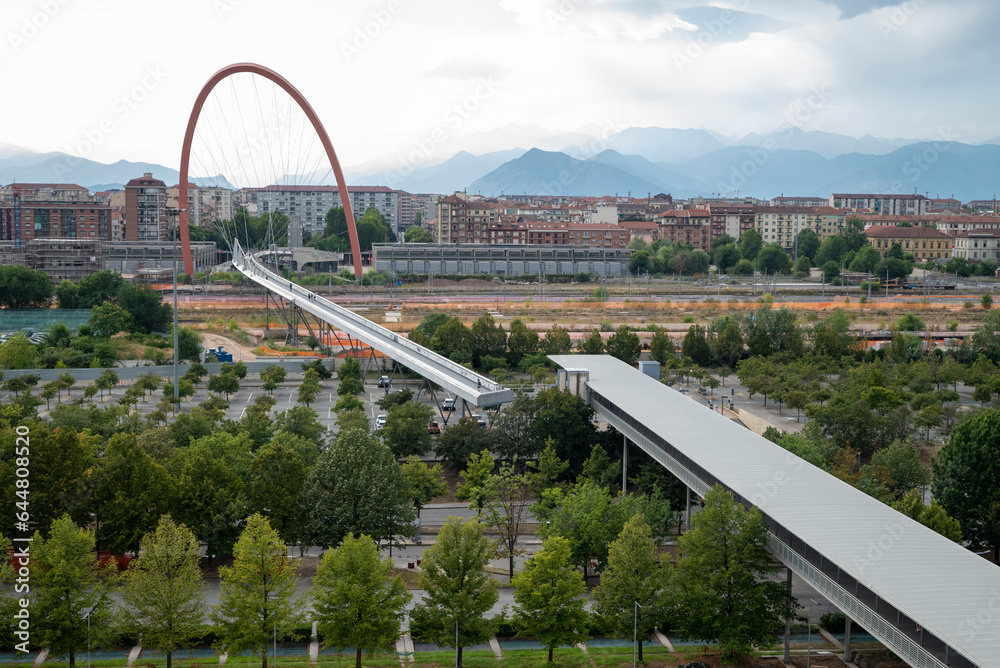 Fototapeta premium Lingotto, Torino, Italia. Skyline della città di Torino. Panorama ripreso dall'alto.
