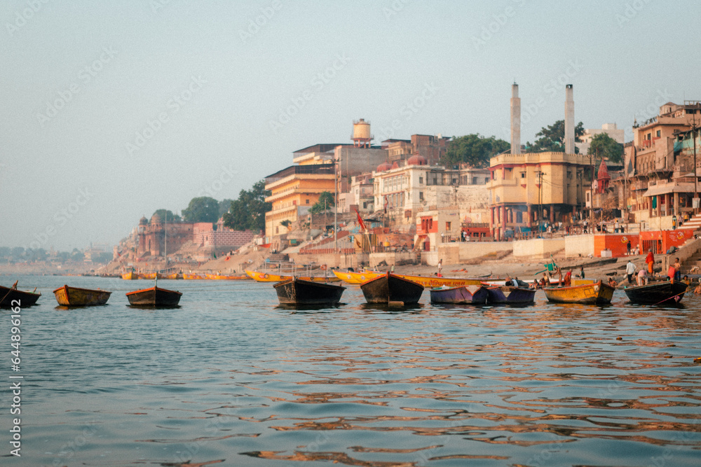 Obraz premium mornings in Varanasi, India
