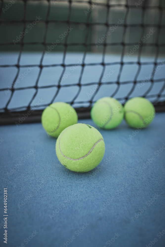 Tennis Bleacher, net, and balls