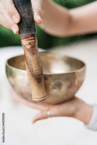 soundbath tibetan meditation practice 