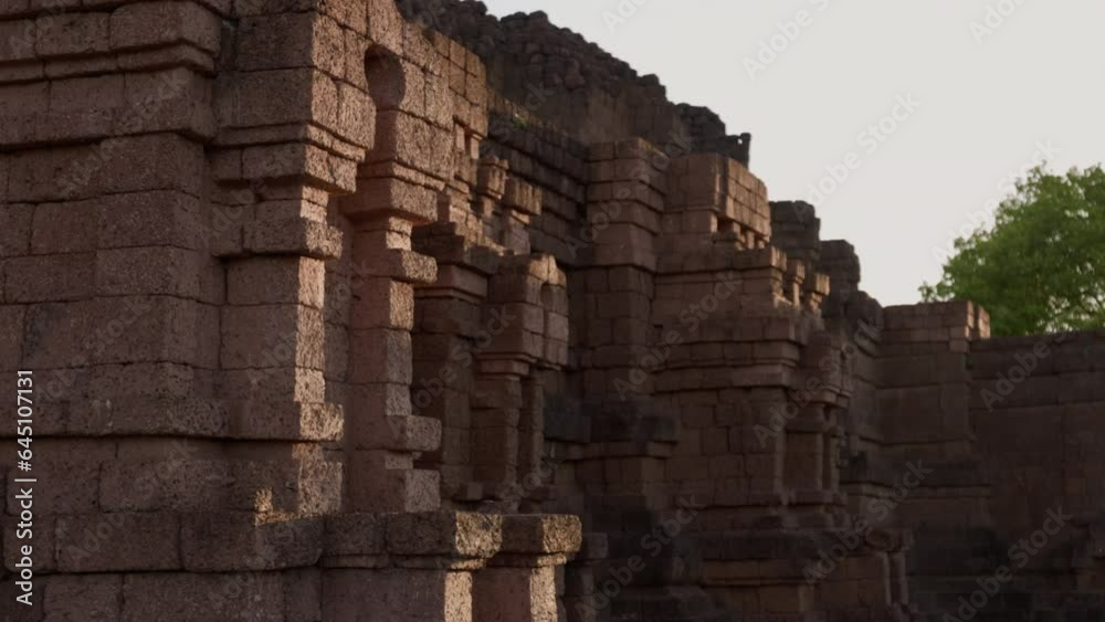 Preserve history Prasat Prang Si Thep, a World Heritage Site, is located at Si Thep, Si Thep District, Phetchabun. Preserve history Prasat Prang Si Thep, a World Heritage Site, is located at Si Thep, Si Thep District, Phetchabun.