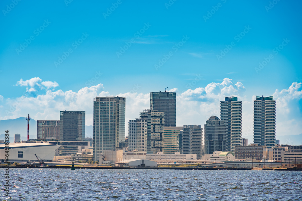 よく晴れた日の横浜の景色