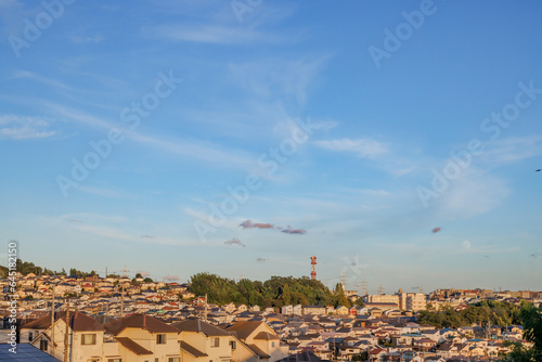 夕暮れ時の横浜郊外の住宅街 photo