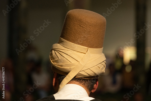 Bild auf Leinwand Sufi Whirling Dervishes Ritual Photo, Eminonu Fatih, Istanbul Turkey (Turkiye)