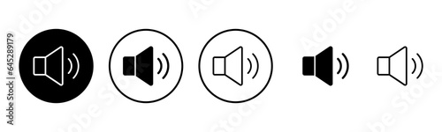 Speaker icon set illustration. volume sign and symbol. loudspeaker icon. sound symbol