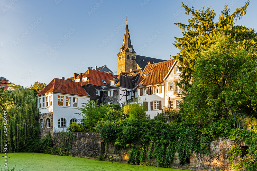 Essen-Kettwig an der Ruhr in der Abendsonne; Deutschland