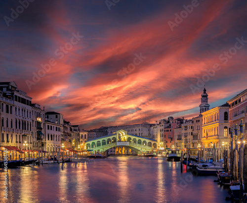 Abendrot Rialtobrücke Venedig Canale Grande Italien photo