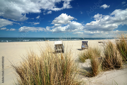 Fototapeta Naklejka Na Ścianę i Meble -  Strandkorb am Meer