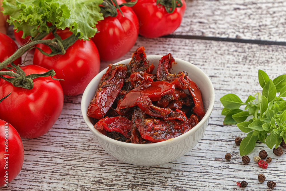 Sun dried tomato with olive oil Sun dried tomato with olive oil