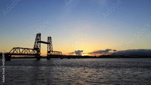 夏の筑後川昇開橋　タイムラプス　福岡県大川市　Chikugo river lift bridge in summer. time lapse. Fukuoka Pref, Ookawa city. photo