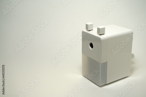 白い鉛筆削り、白、鉛筆、削り、文房具、手動、削る