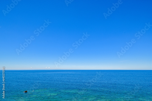 青空と海