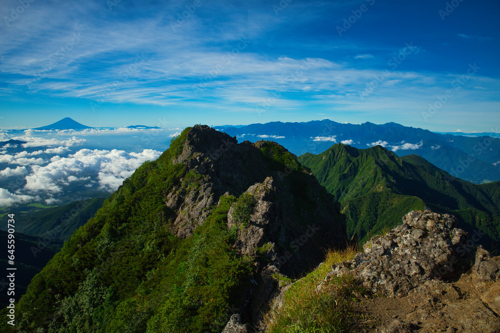 八ヶ岳の主峰赤岳 八ヶ岳の主峰赤岳