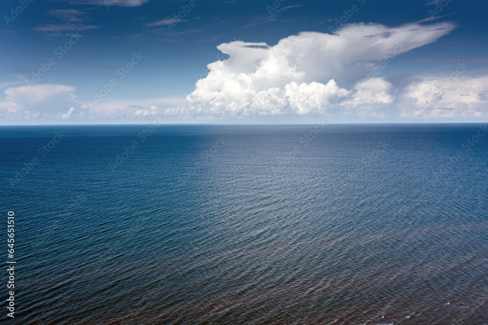 Obraz premium Baltic sea at north coast of Latvia.