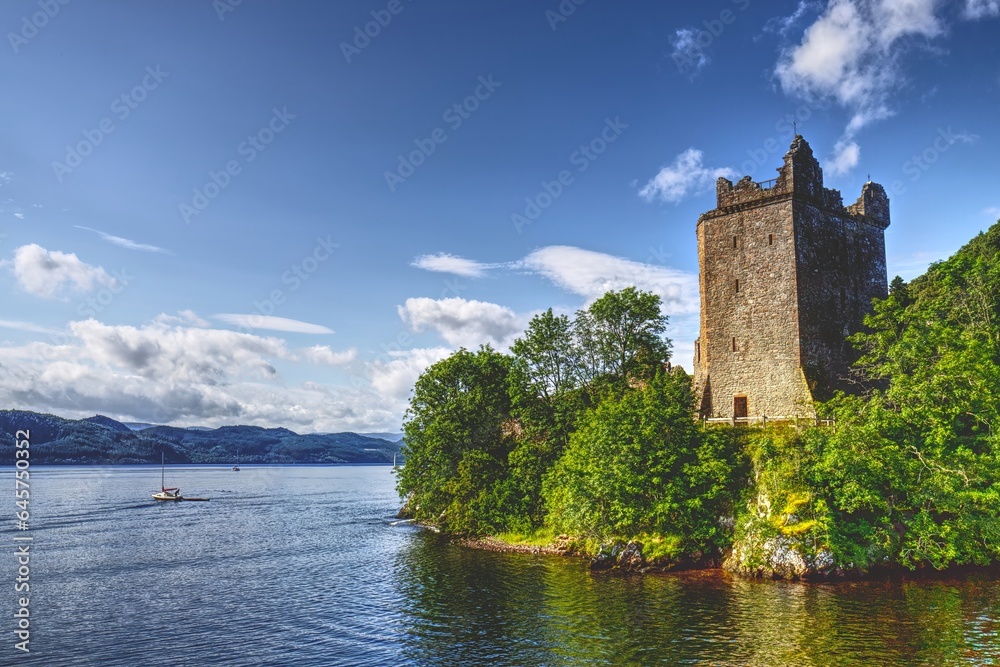 Guardian of the Loch: Urquhart Castle's Main Tower Overlooking Loch Ness