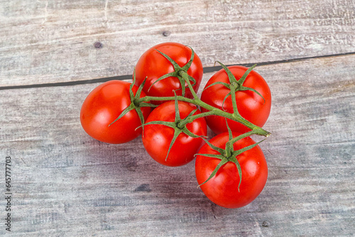 Raw red Flamenco tomato branch