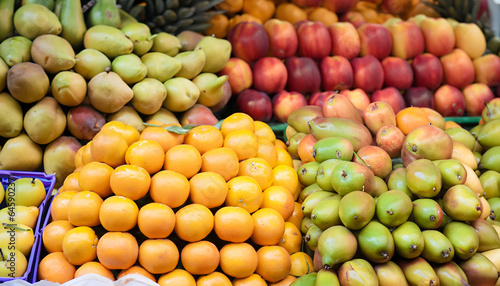 Fruits neatly placed in the fruit market