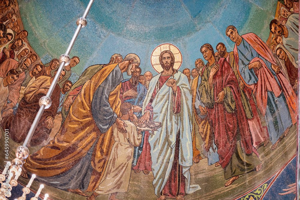 Naklejka premium Feeding the multitude. Fresco