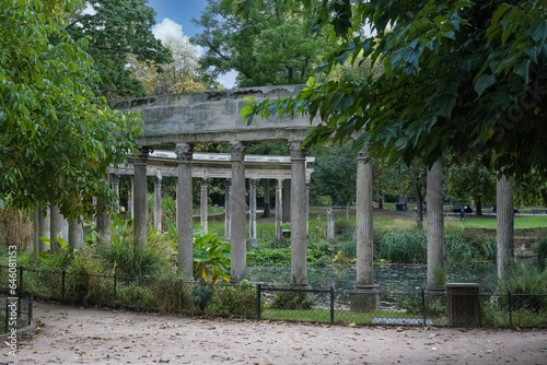 Paris  the parc Monceau  public garden  in a luxury area  with the roundhouse 