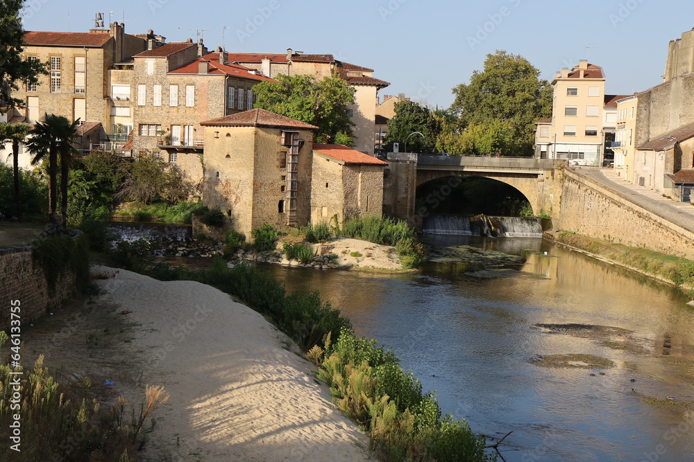 Les rives de la rivière Midouze, ville de Mont de Marsan, département des Landes, France