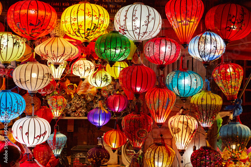 lanterns in the night market 