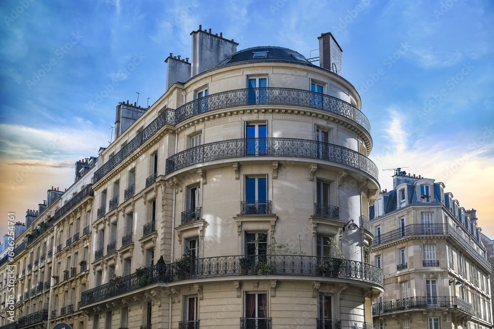 Paris, beautiful building rue du Rocher, in the 8e arrondissement, a luxury district 
