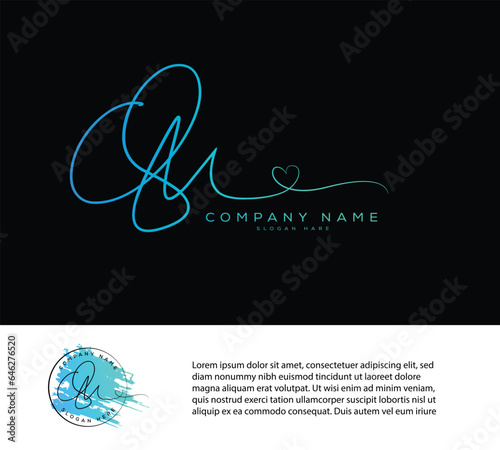 OM O M initial letter handwriting and signature logo