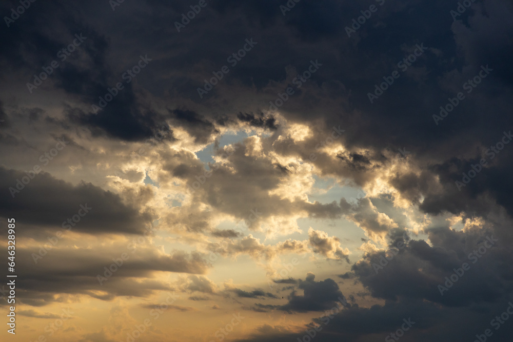 Fototapeta premium Black storm clouds are gathering in the sky