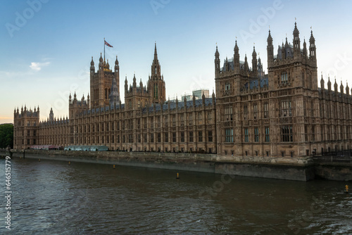 A view of the houses of Parliament in the dusk © sp_ts