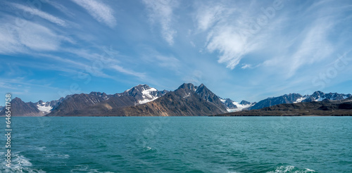 Photos Stunning glacial seascapes along the Liefdefjorden, Northern pitsbergen, Svalbar