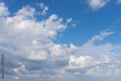 Fototapeta Naklejka Na Ścianę i Meble -  A dramatic sky and clouds on a beautiful clear day.