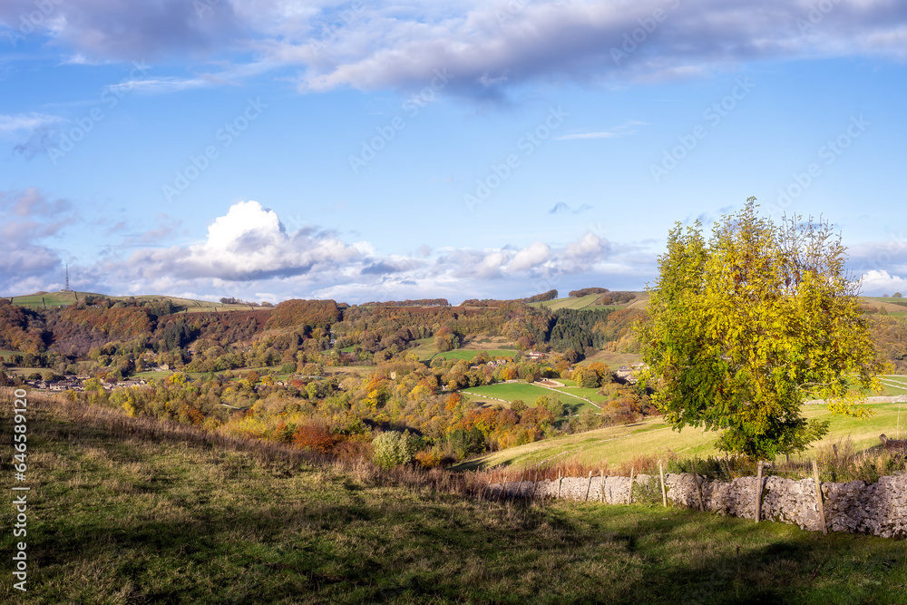 Fototapeta premium Walking in the Peak District around Stoney Middleton in autumn, Derbyshire, England