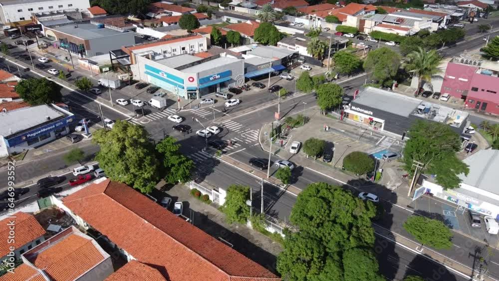 Cruzamento da avenida Nossa Senhora da Fátima e Dom Severino em Teresina, 