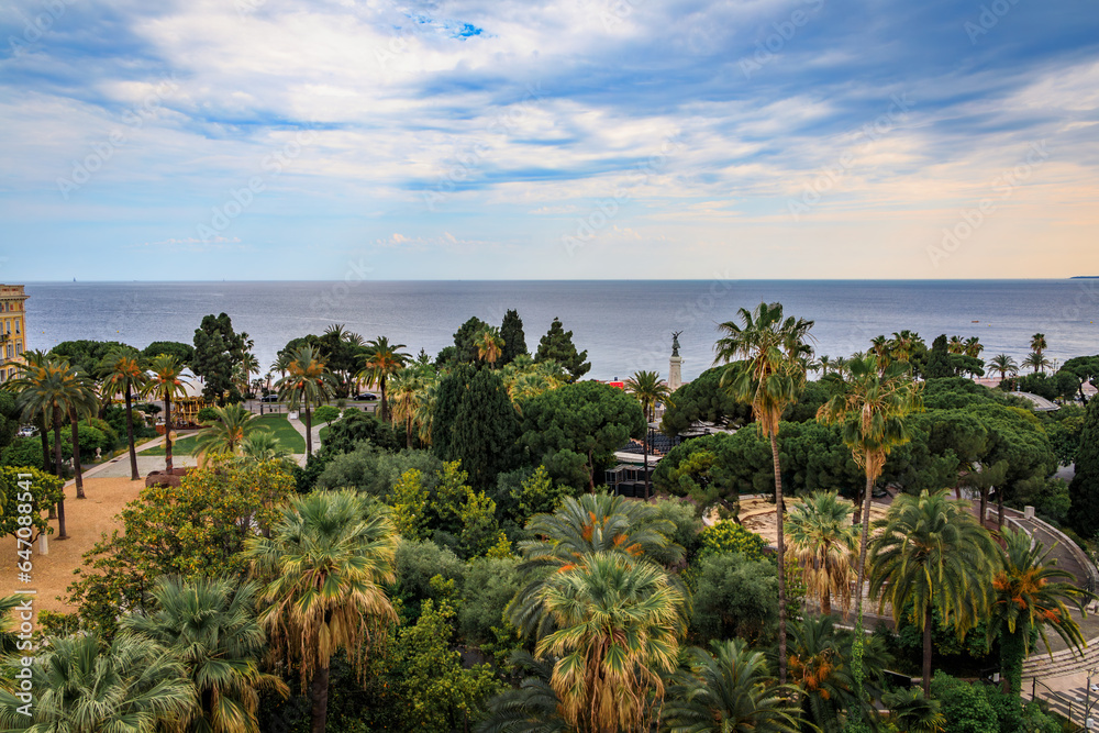 Fototapeta premium Aerial view of Jardin Albert 1 public garden with the Mediterranean Sea in the background at sunset in Nice, French Riviera, South of France