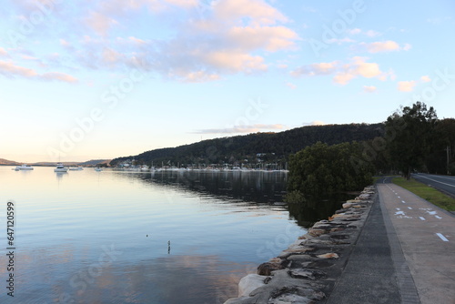 Dusk scenes on the bay