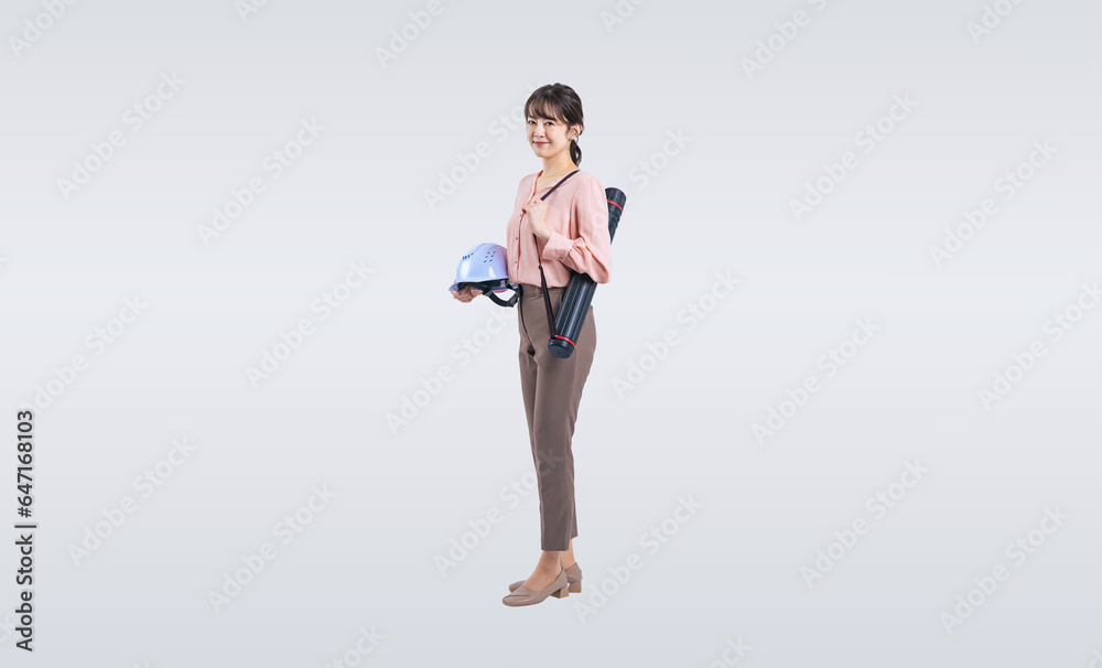 Obraz premium ヘルメットを持つミドル女性（切り抜き背景透過PNGも販売しております。作成者リンクから「PNG」で検索してください）