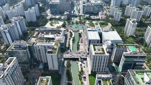 
a drone-shot view of a new town,
Cheongna-dong,Seo-gu, Incheon,Gyeonggi-do,Republic of Korea