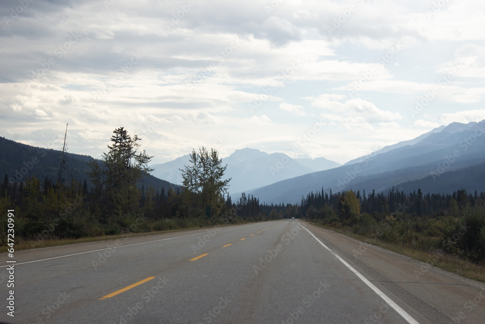 road to the mountains