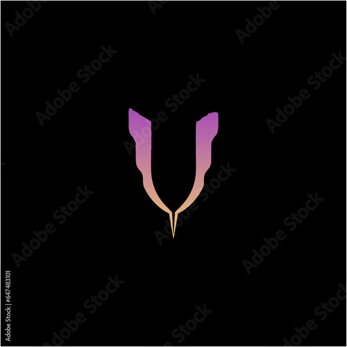 A vintage-inspired "Y" logo, reminiscent of classic yacht designs from a bygone era.
