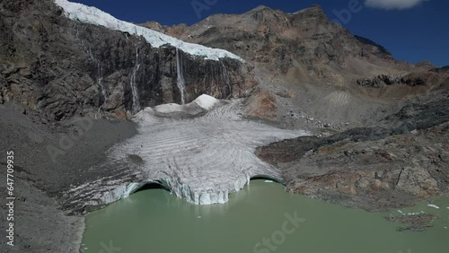 Gletscherschmelze in der Berninagruppe, Valmalenco, Lombardei, italienische Alpen