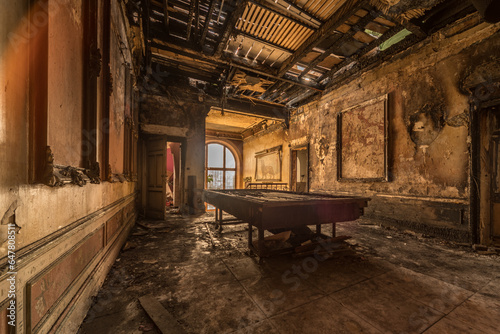 The roof is on fire - Burned villa with billiard table