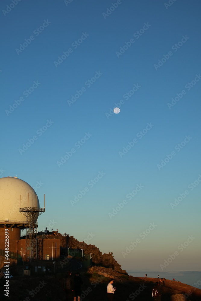 Obraz premium observatory on the hill