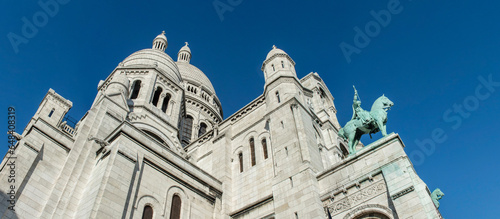 Foto details of the architecture of Sacre Coeur de Paris