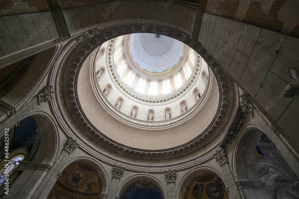 Coupole de la Basilique Notre-Dame-de-l'Immaculée-Conception. Boulogne-sur-Mer, France